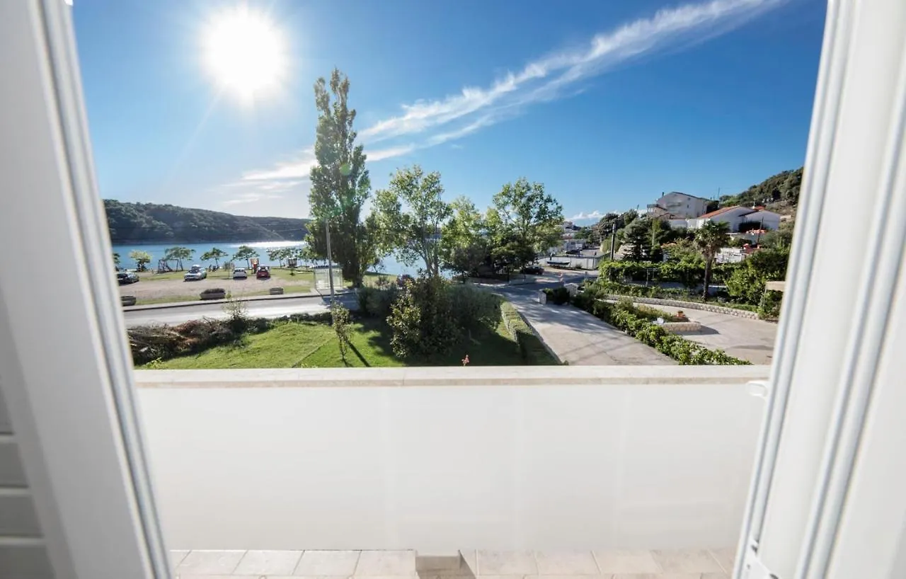 Penzion Apartments Stanicic Kampor