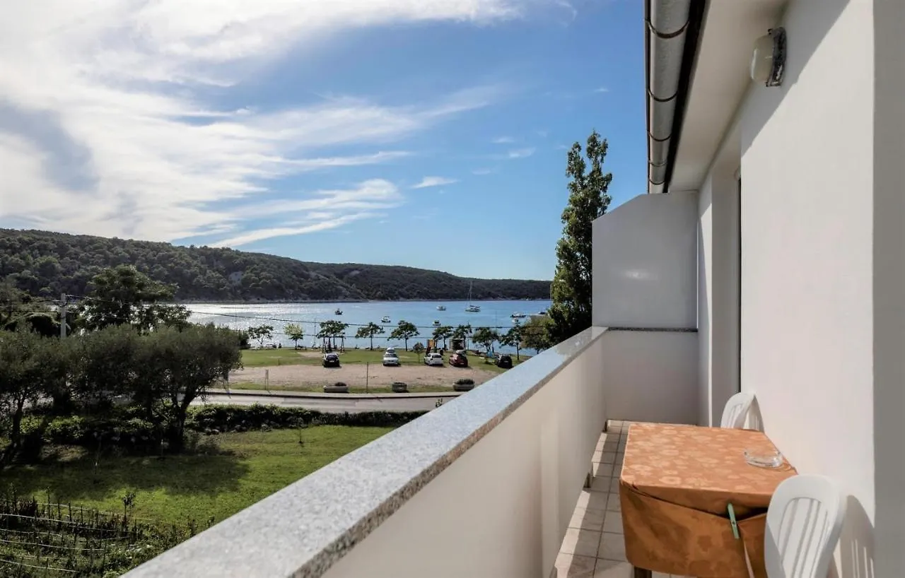 Apartments Stanicic Kampor Croatia