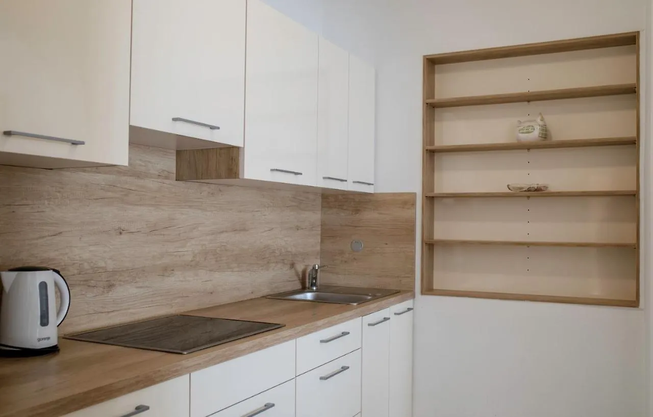 Apartments Stanicic Kampor Croatia