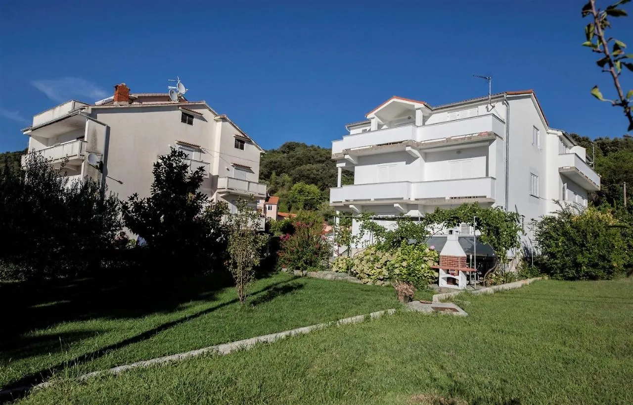 Apartments Stanicic Kampor